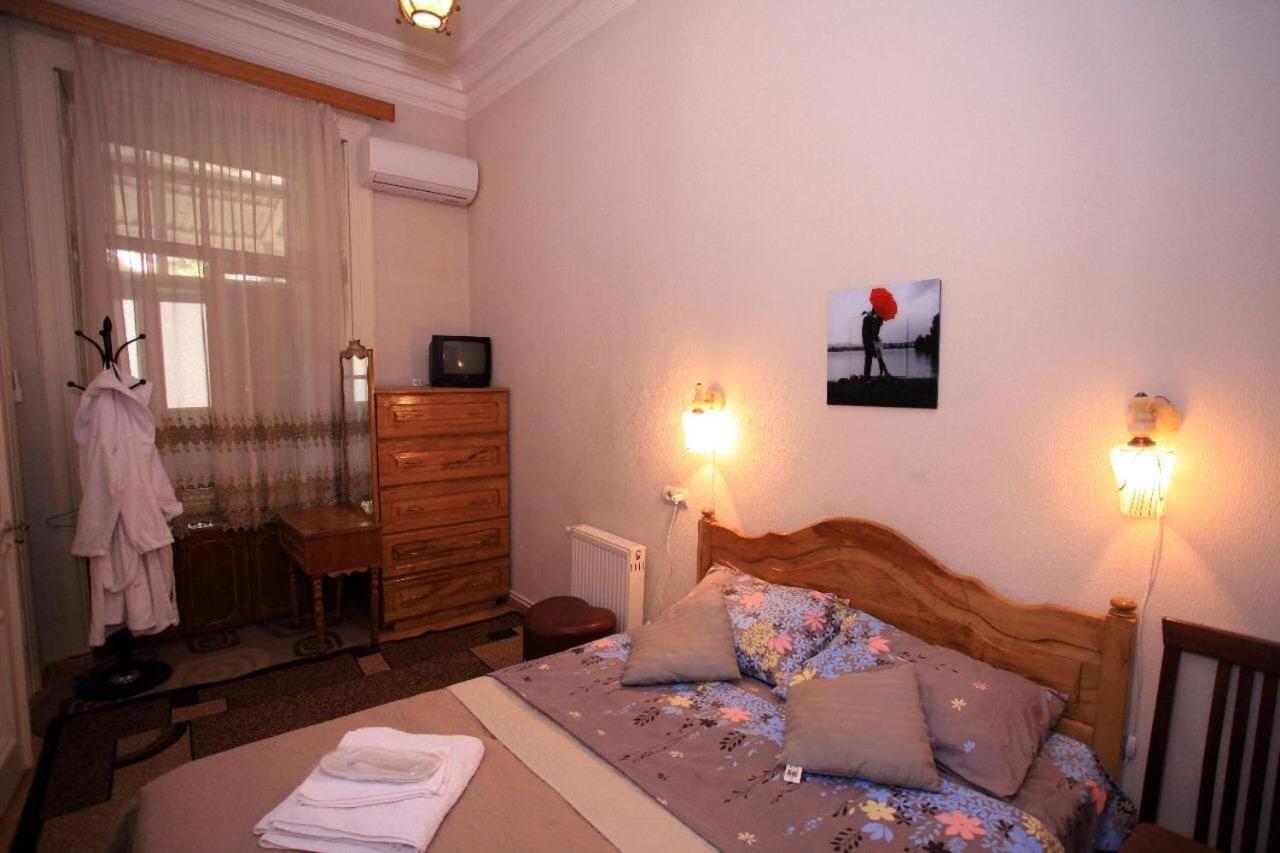 Dali'S Royal Apartment تبليسي المظهر الخارجي الصورة
